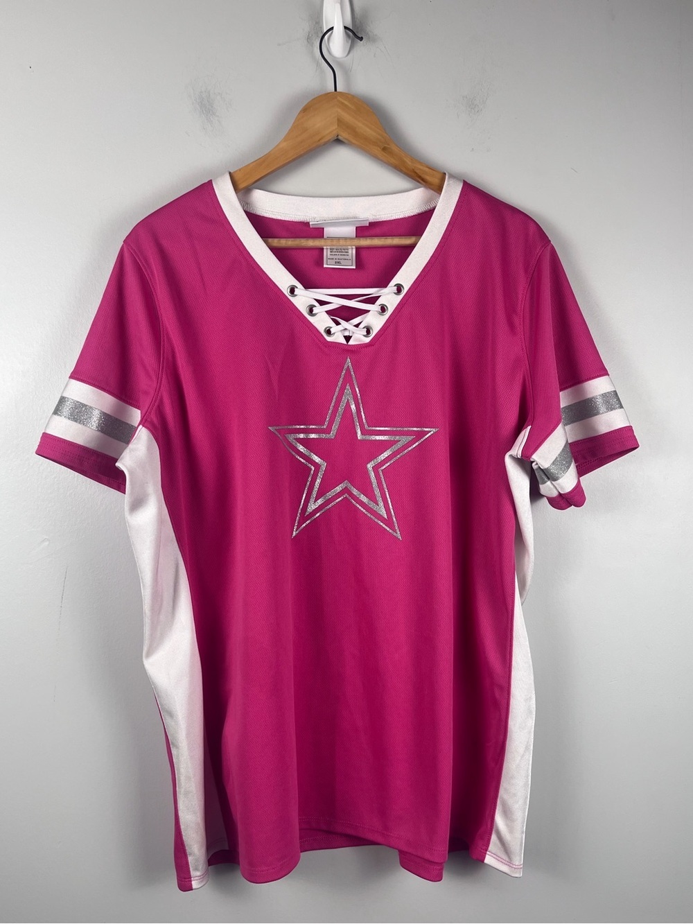 Dallas Cowboys Women's Pink silver Star Jersey lace up Top size 2XL FLAW